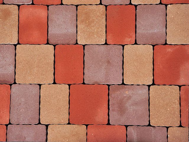 pavers-703981__480